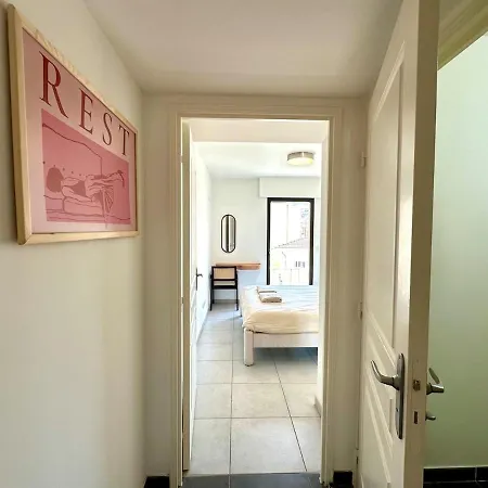 Luxury With Terrace Ac And Parking Lejlighed